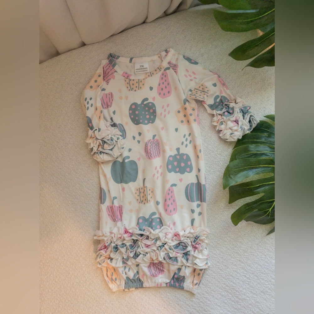 little honey | boutique gown